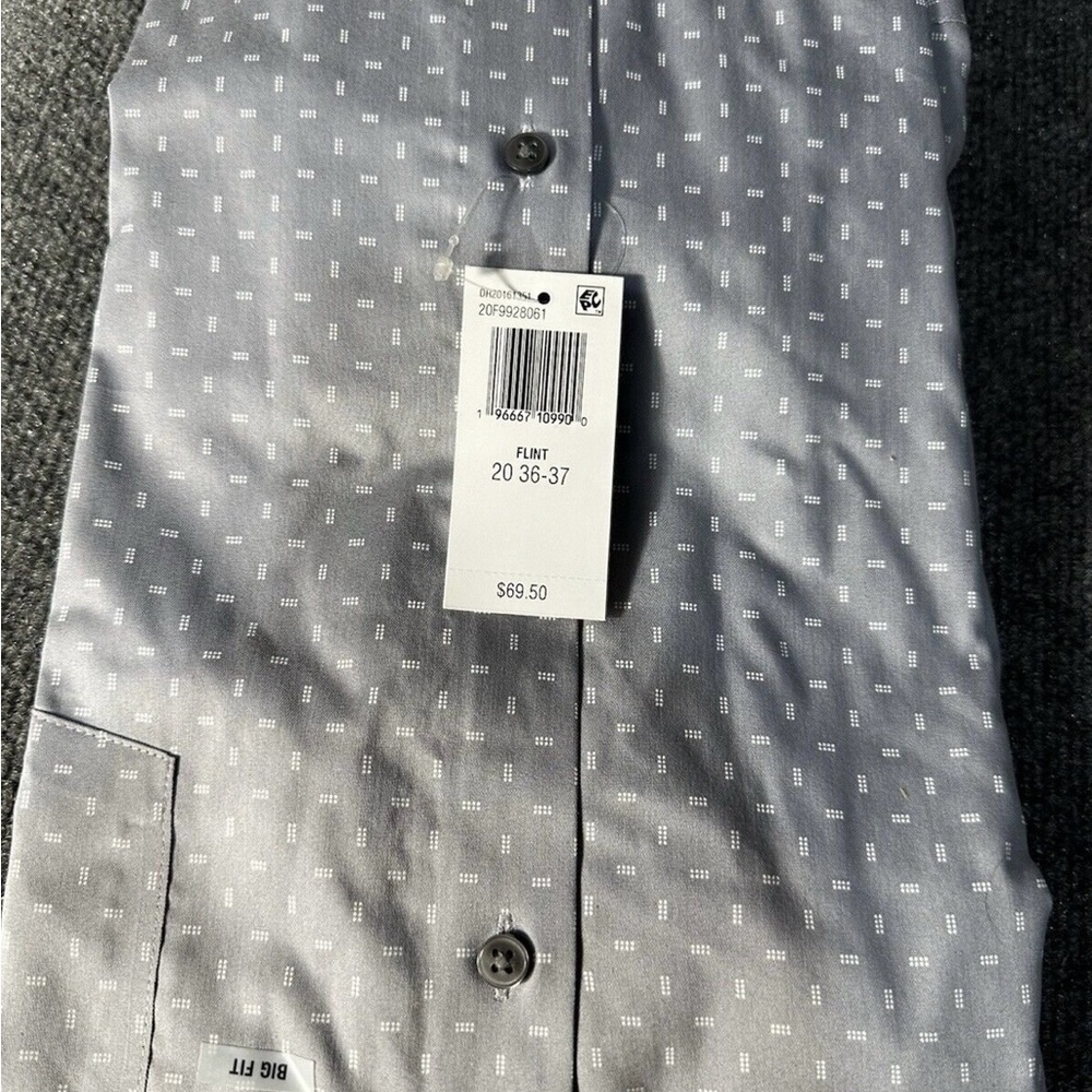 Van Heusen Big & Tall Ultra Wrinkle Free Stretch Dress Shirt SZ 36/37 NWT - Picture 3 of 3